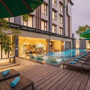 Kamaniiya Petitenget Seminyak (Bali)